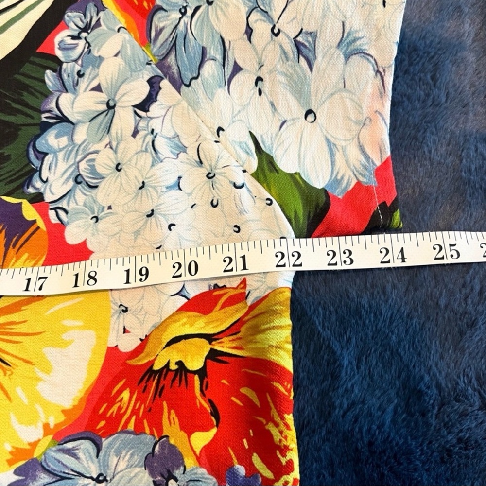 Women’s floral ruffled shirt neckline ruffle by Boho Chic size large - Picture 6 of 8